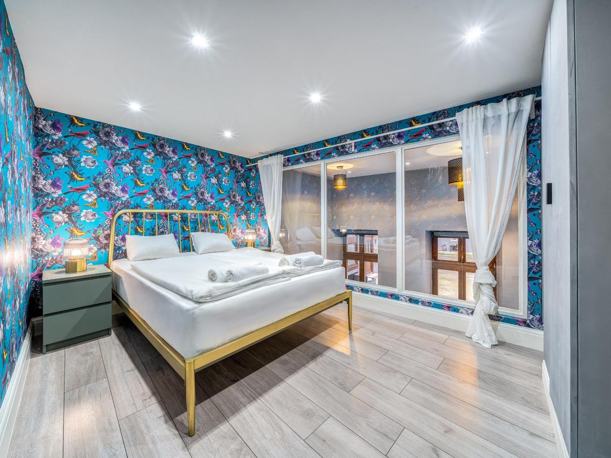 Azure Oasis In The Heart Of The City Budapest Kültér fotó