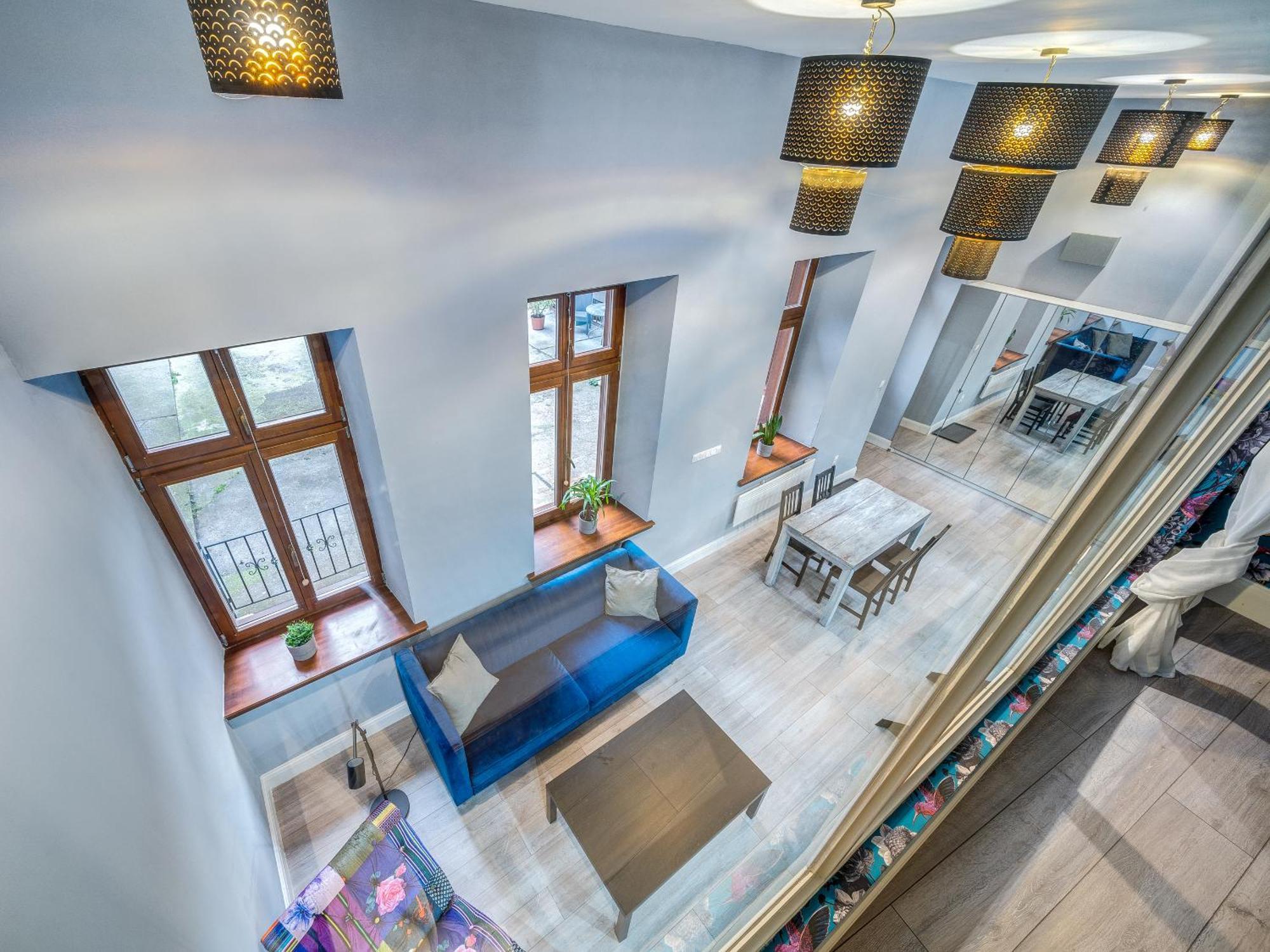 Azure Oasis In The Heart Of The City Budapest Kültér fotó